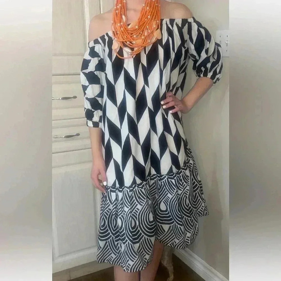 Patricia Nama dress geometric pattern designer black white mini babydoll - Picture 8 of 12